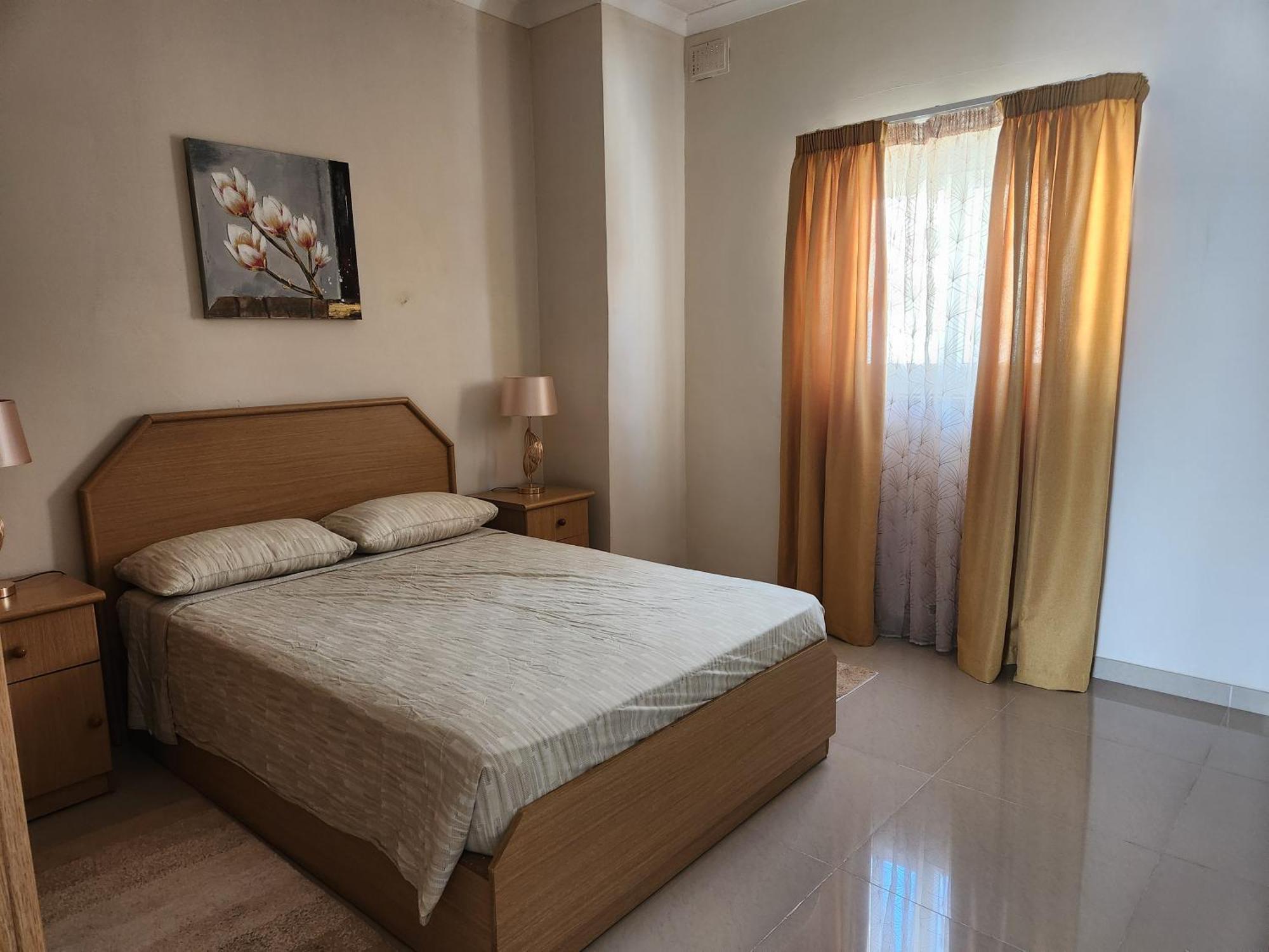 Riviera Holiday Apartments - Seafront - Wifi Марсаскала Номер фото
